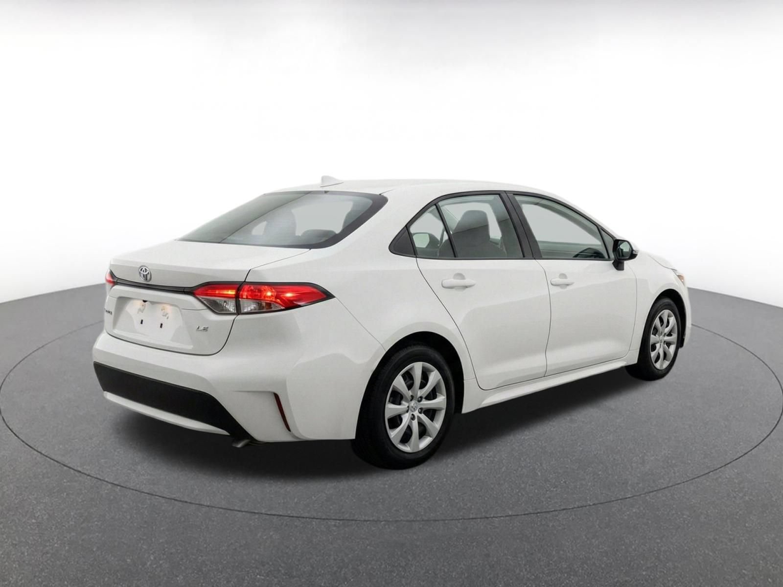 Thumbnail: 2025 Toyota Corolla - 9