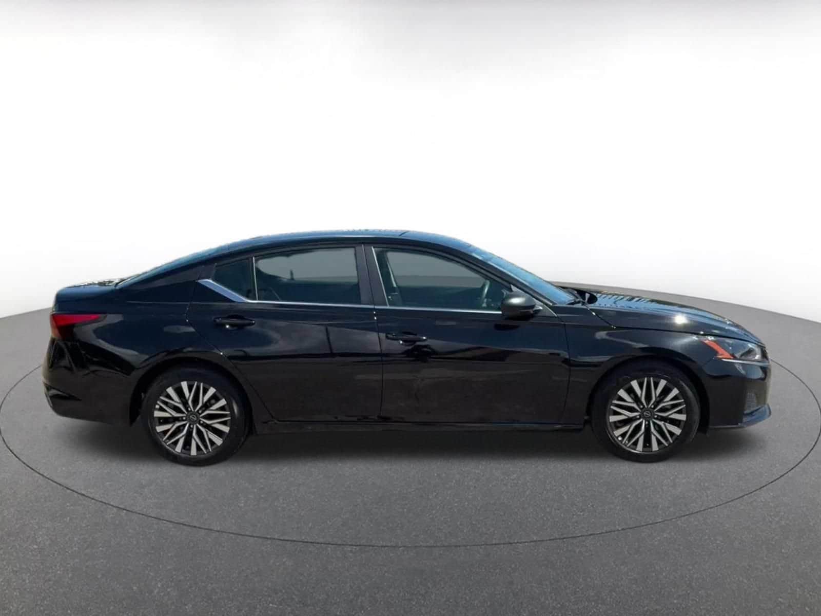 Thumbnail: 2026 Nissan Altima - 16