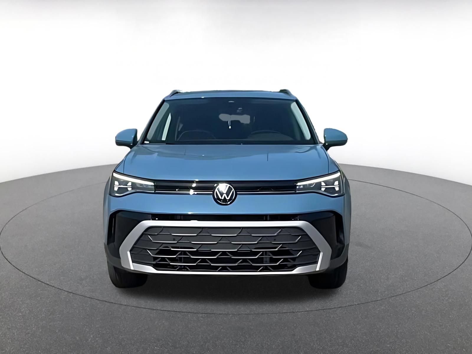 Thumbnail: 2026 Volkswagen Taos - 4