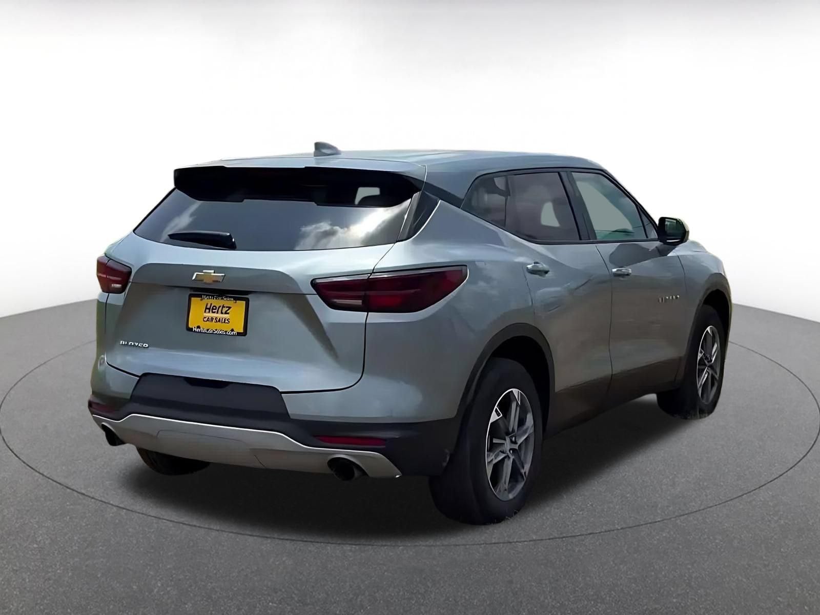 Thumbnail: 2026 Chevrolet Blazer - 13
