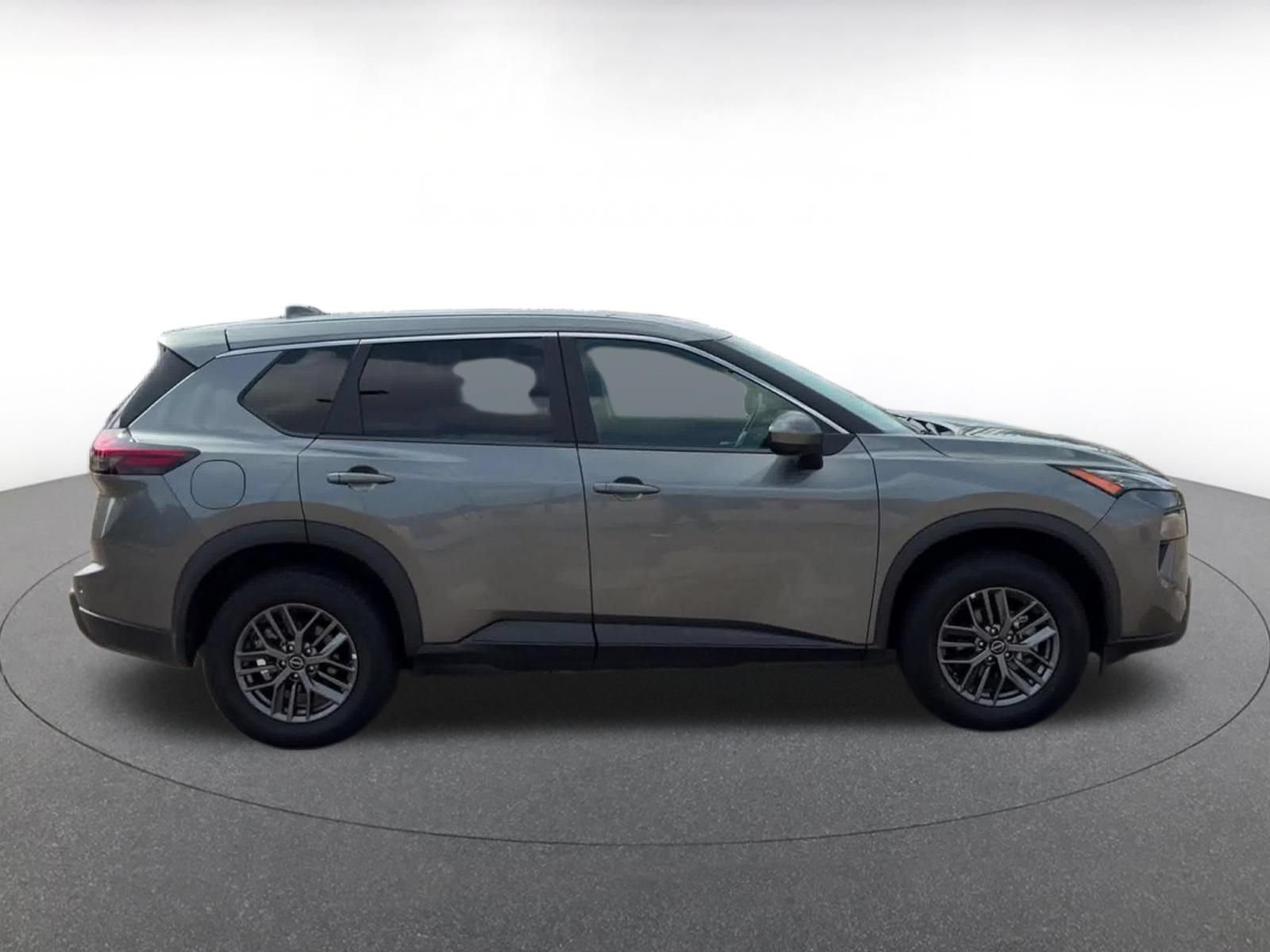 Thumbnail: 2026 Nissan Rogue - 15