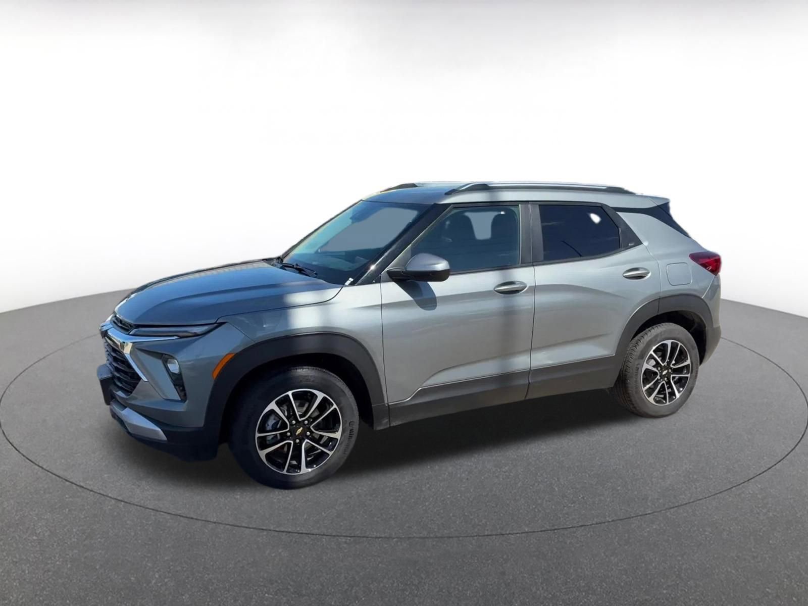 Thumbnail: 2025 Chevrolet TrailBlazer - 8