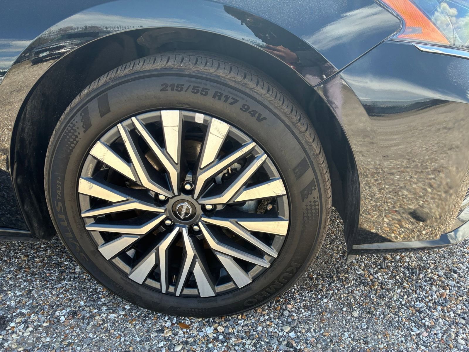 Thumbnail: 2025 Nissan Altima - 33