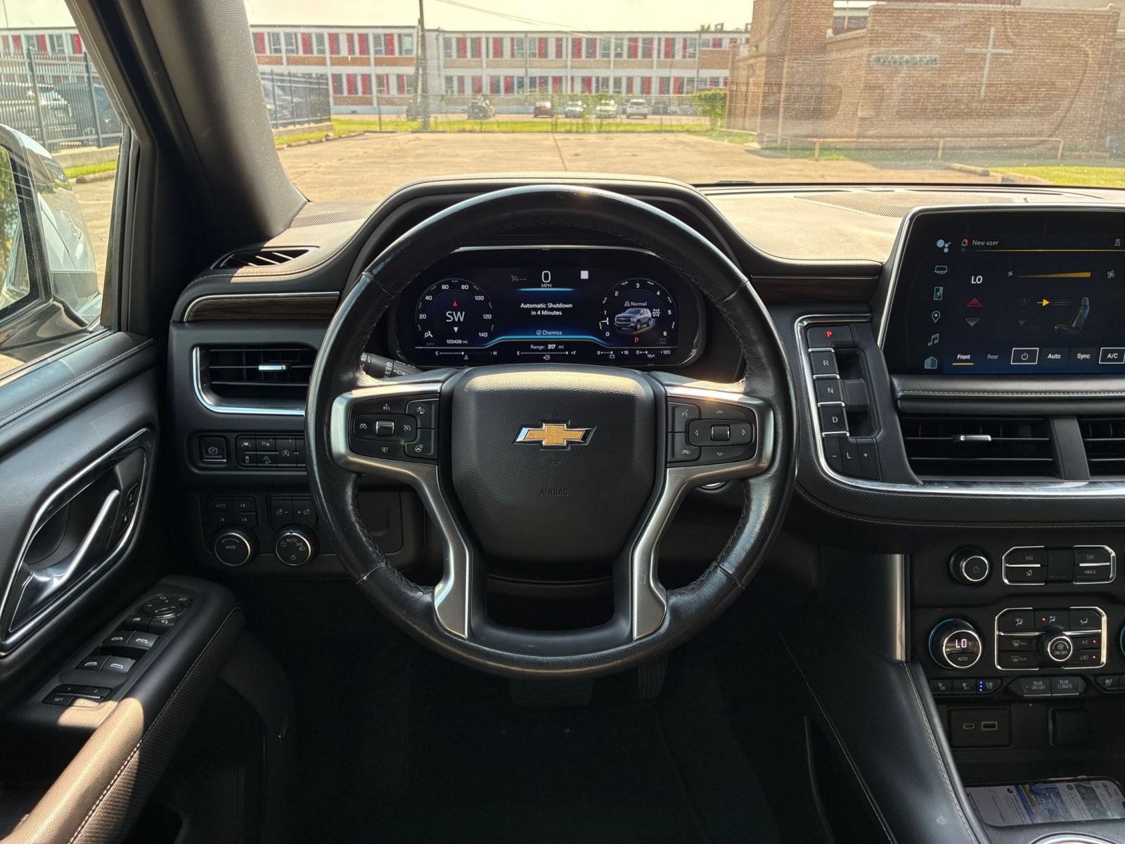 Thumbnail: 2023 Chevrolet Suburban - 32