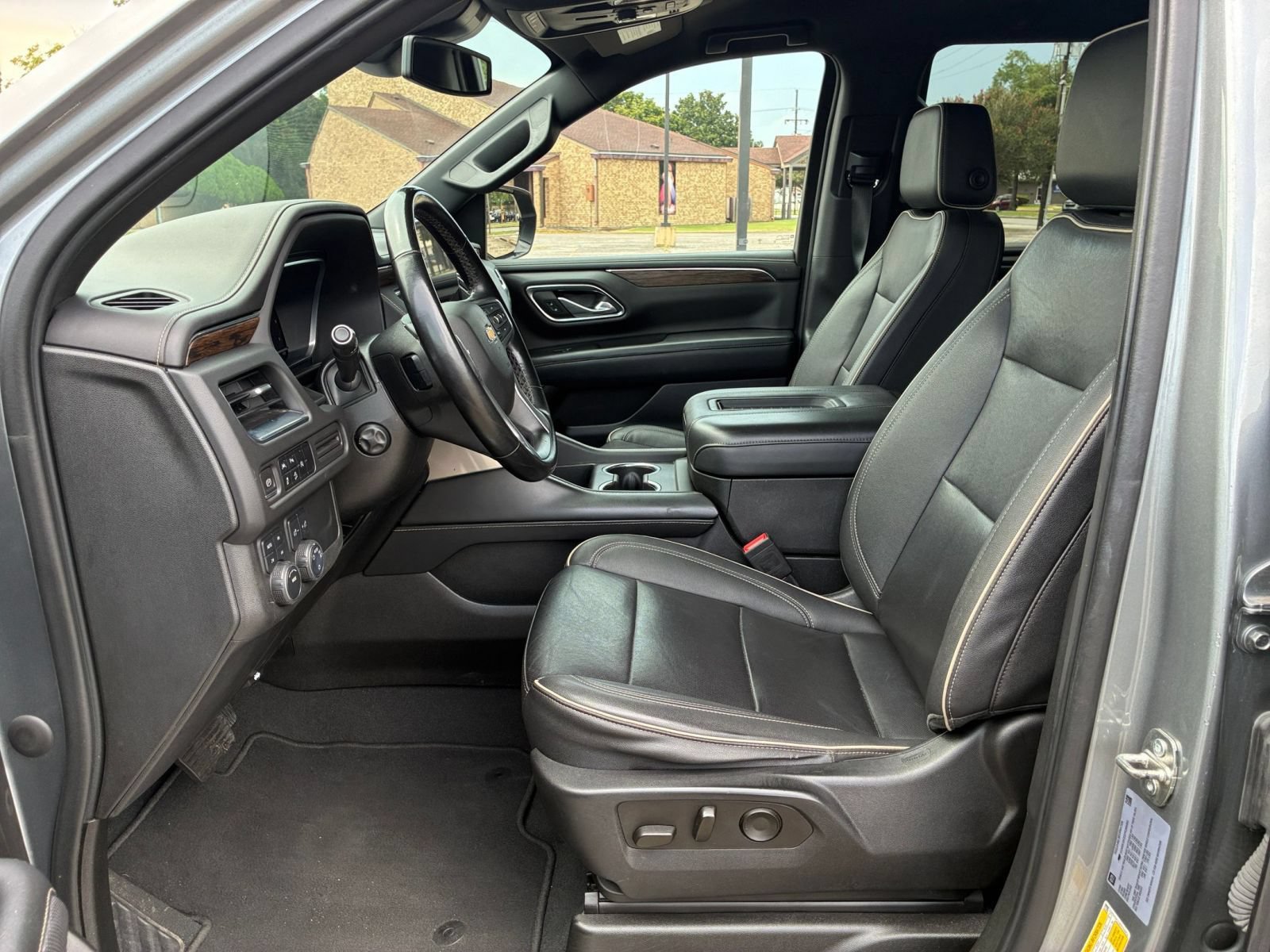 Thumbnail: 2023 Chevrolet Tahoe - 28