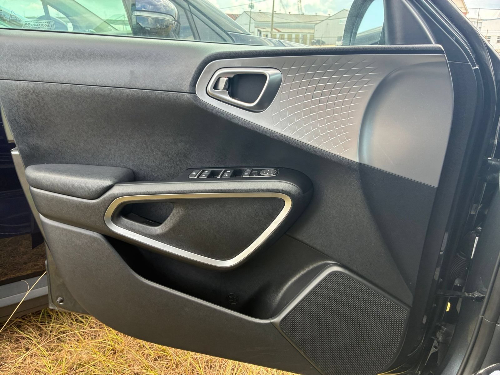 Thumbnail: 2025 Kia Soul - 18