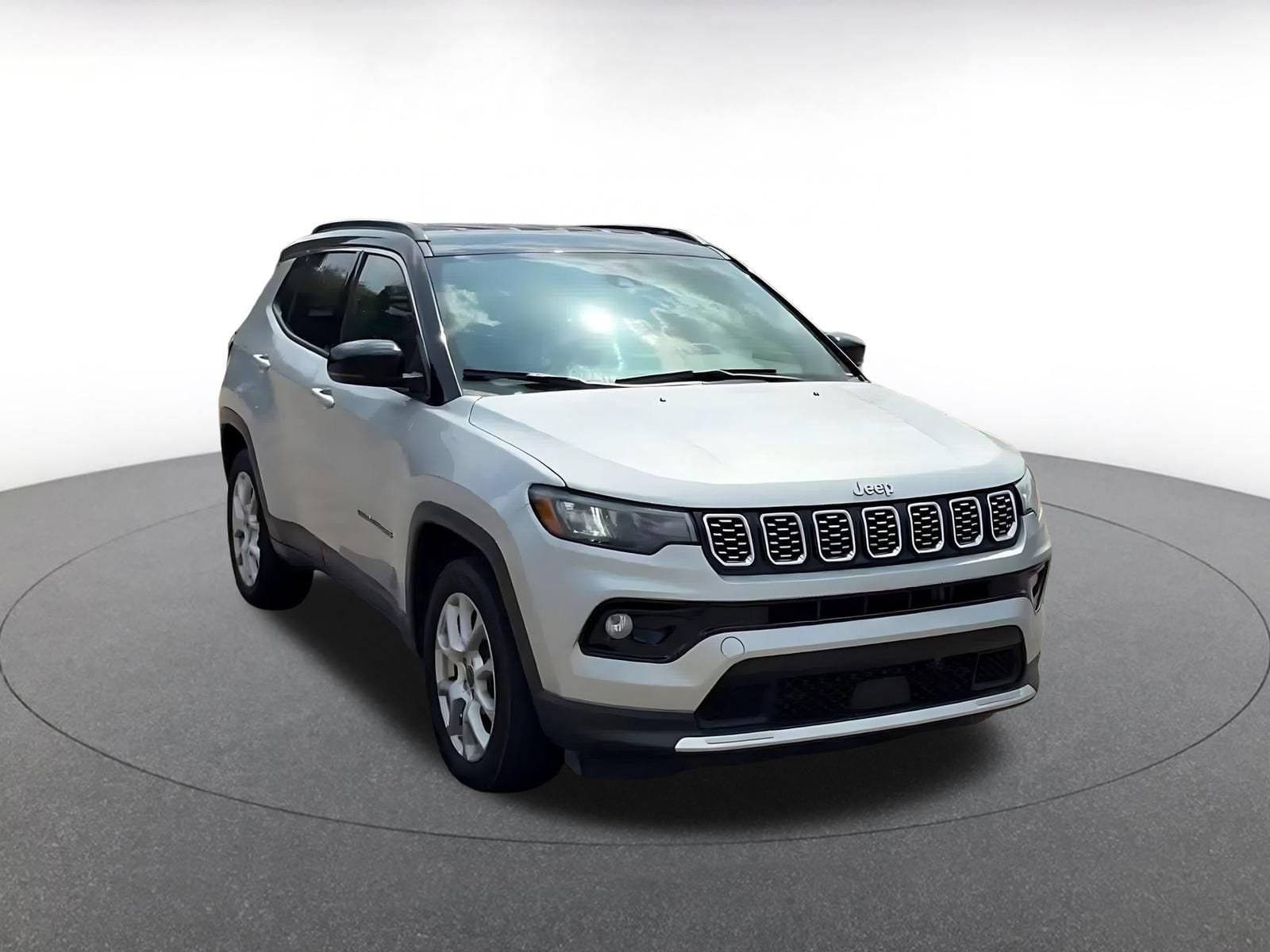 Thumbnail: 2025 Jeep Compass - 3