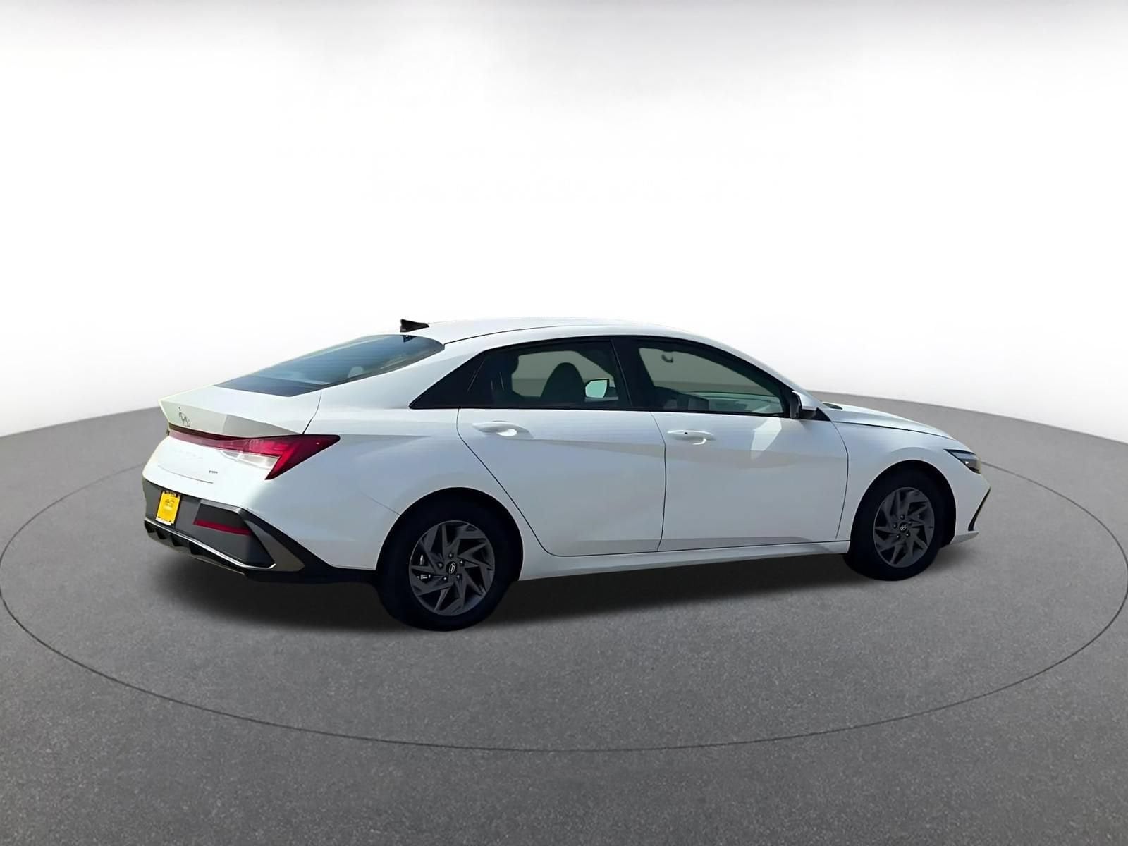 Thumbnail: 2026 Hyundai Elantra - 12