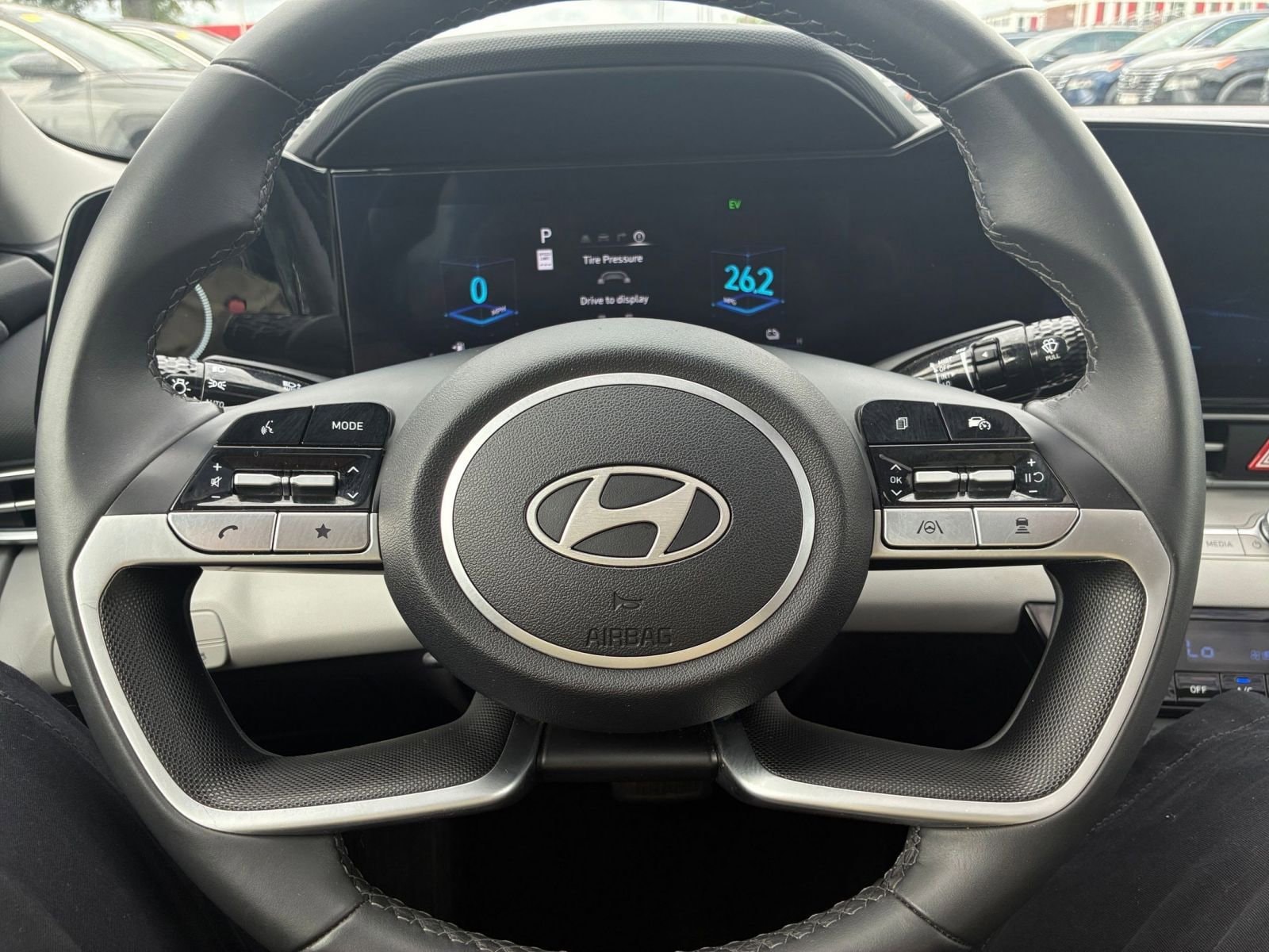 Thumbnail: 2025 Hyundai Elantra - 30