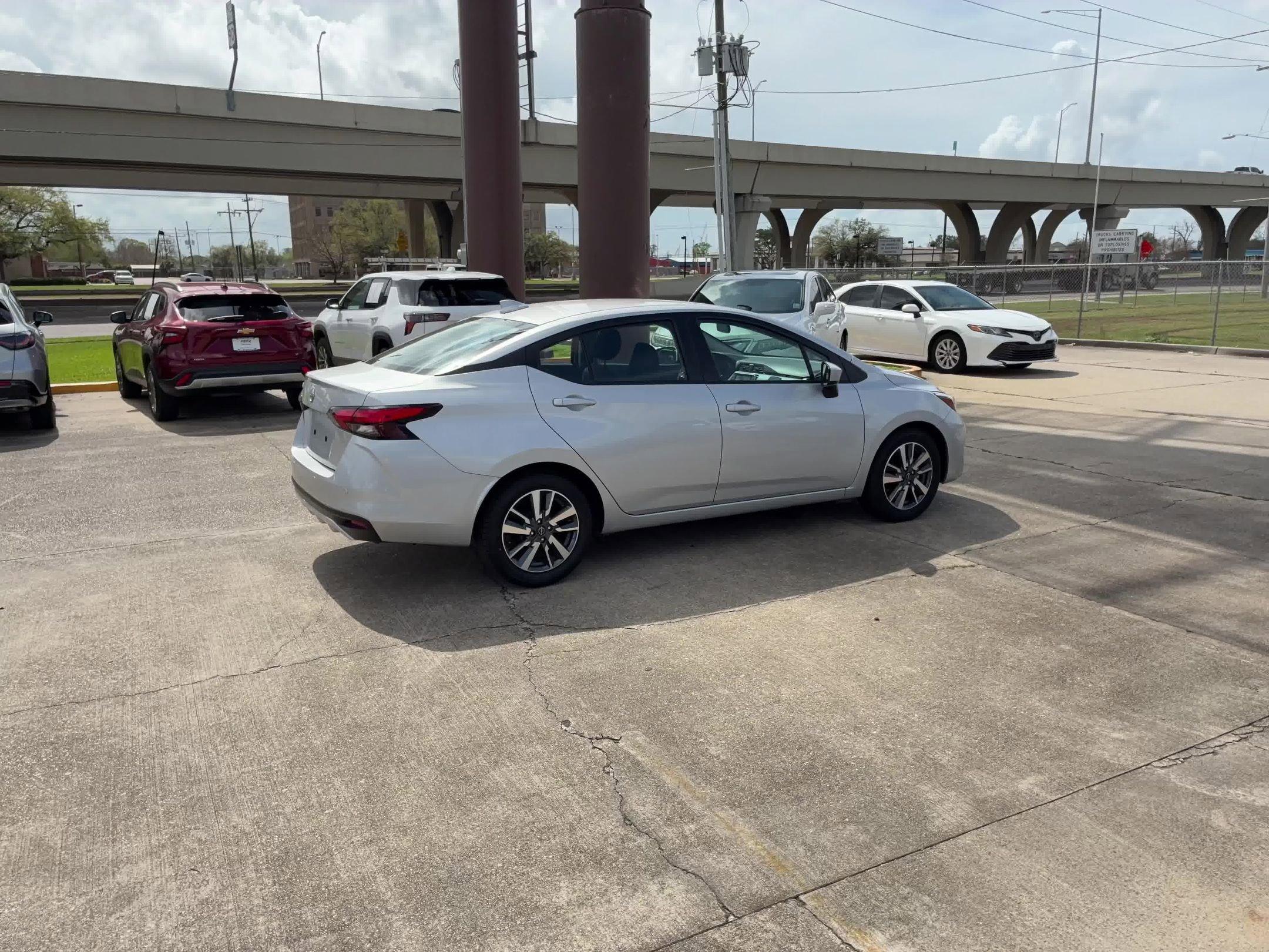 Thumbnail: 2025 Nissan Versa - 2