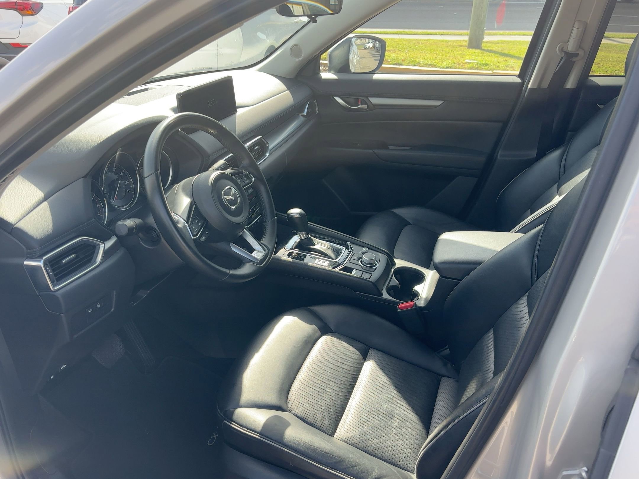 Thumbnail: 2025 Mazda CX-5 - 6