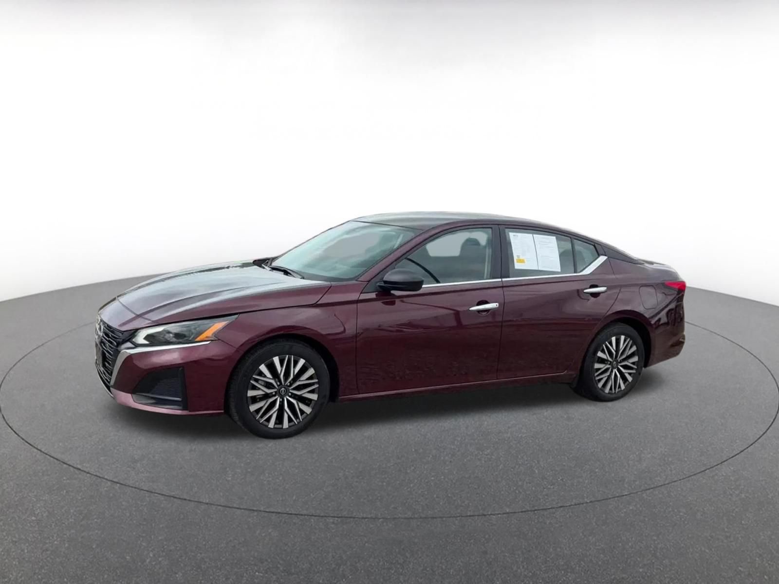 Thumbnail: 2025 Nissan Altima - 6