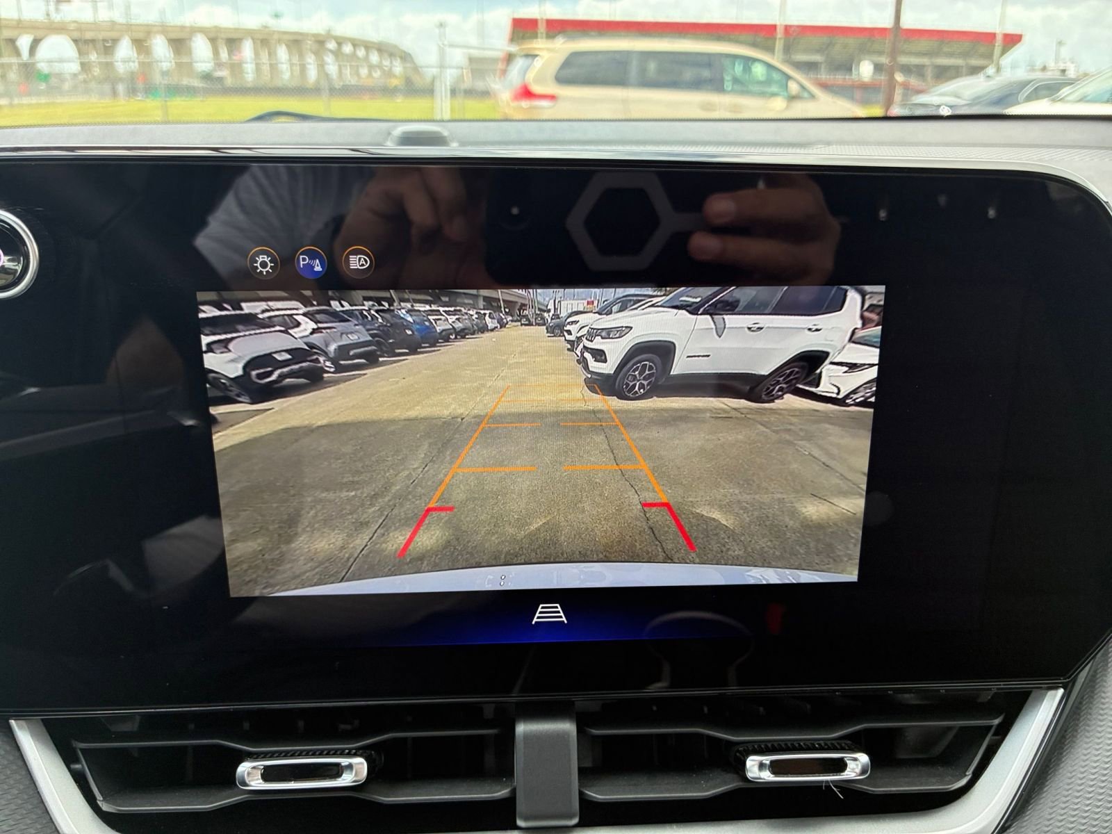 Thumbnail: 2025 Chevrolet Equinox - 23