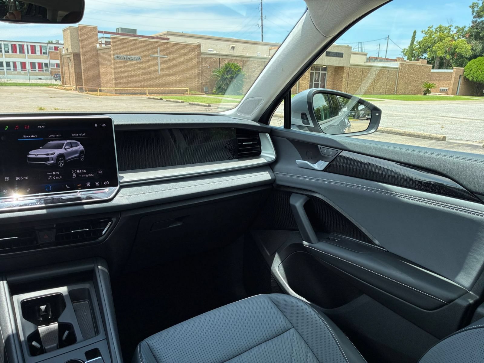 Thumbnail: 2026 Volkswagen Tiguan - 32