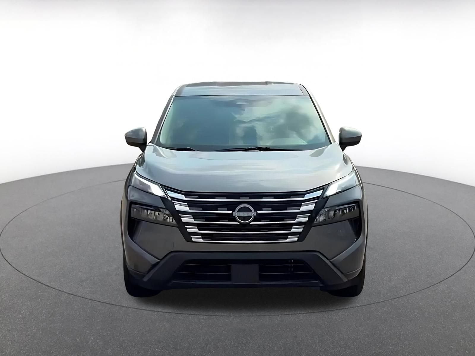 Thumbnail: 2026 Nissan Rogue - 4