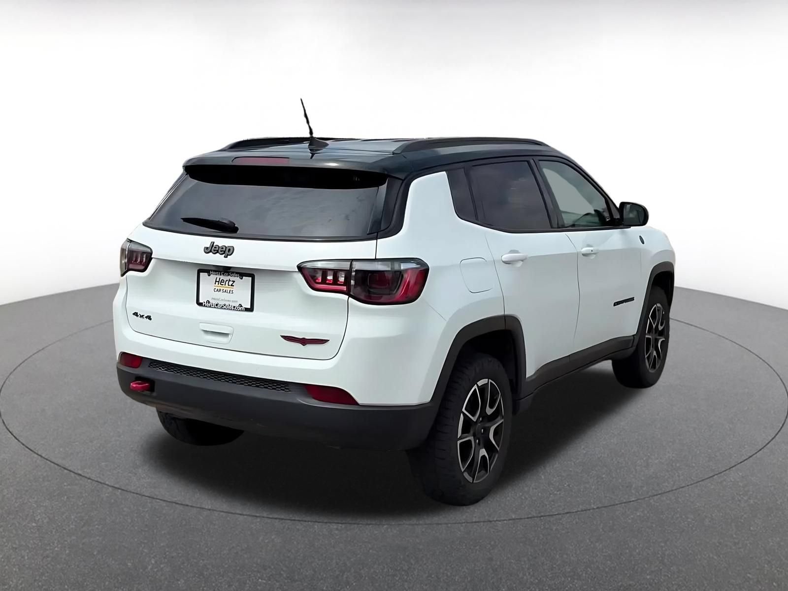 Thumbnail: 2025 Jeep Compass - 15