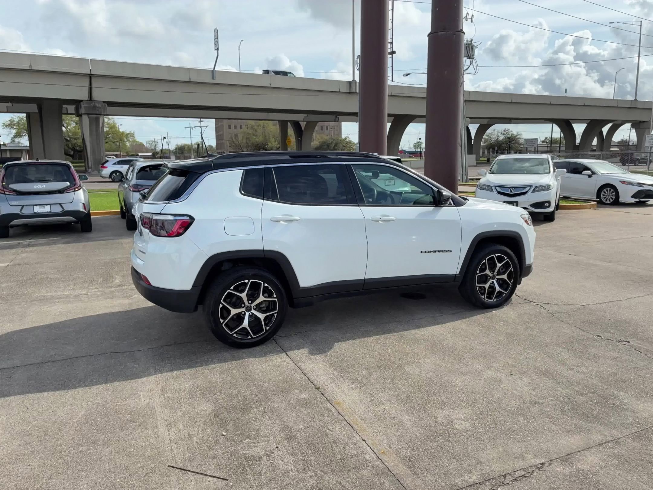 Thumbnail: 2025 Jeep Compass - 3