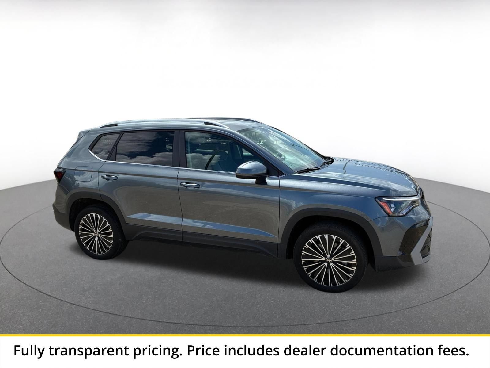 Thumbnail: 2026 Volkswagen Taos - 1