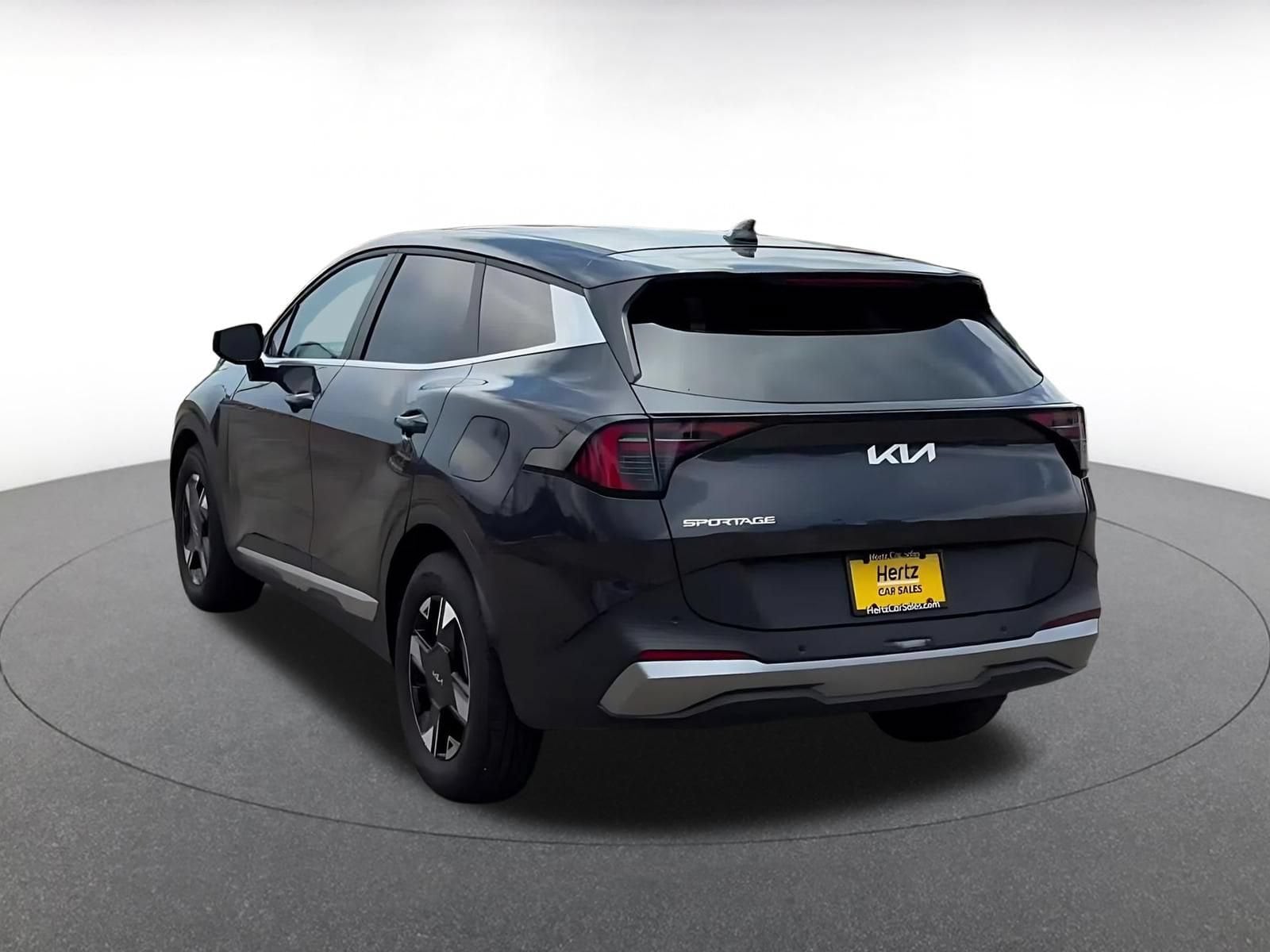 Thumbnail: 2026 Kia Sportage - 9