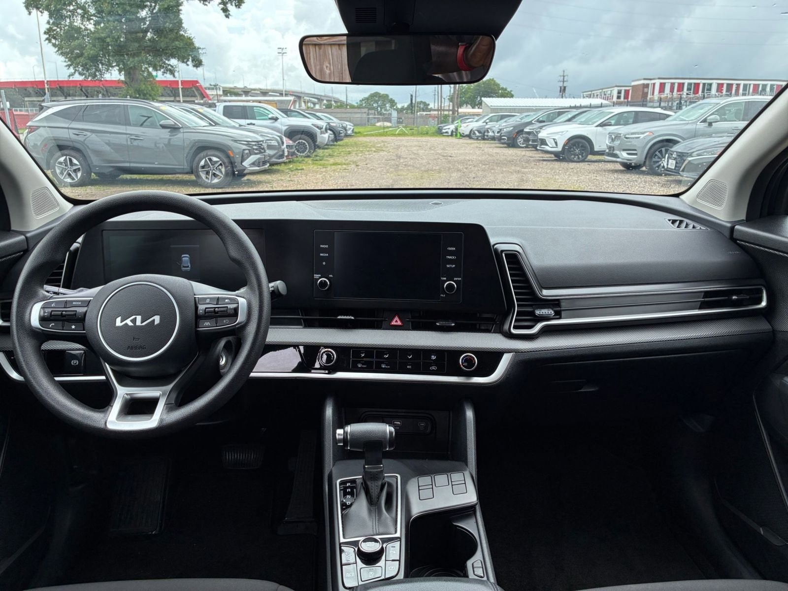 Thumbnail: 2025 Kia Sportage - 32