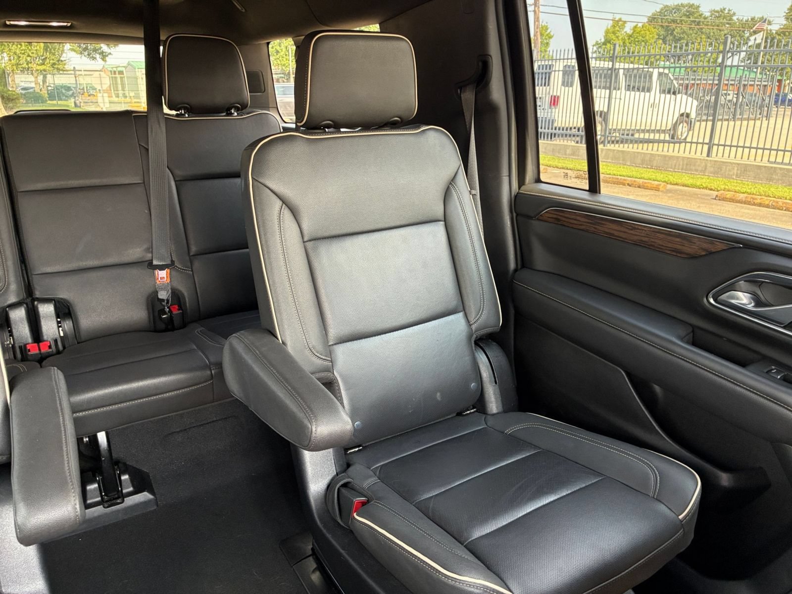 Thumbnail: 2023 Chevrolet Suburban - 35