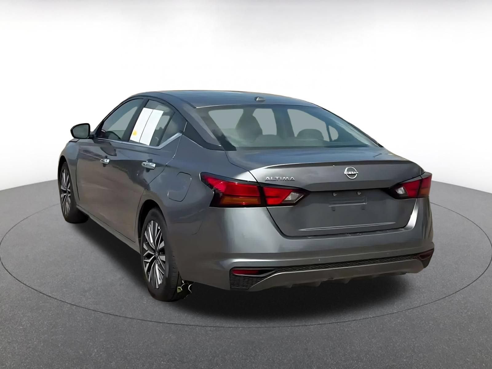 Thumbnail: 2025 Nissan Altima - 11