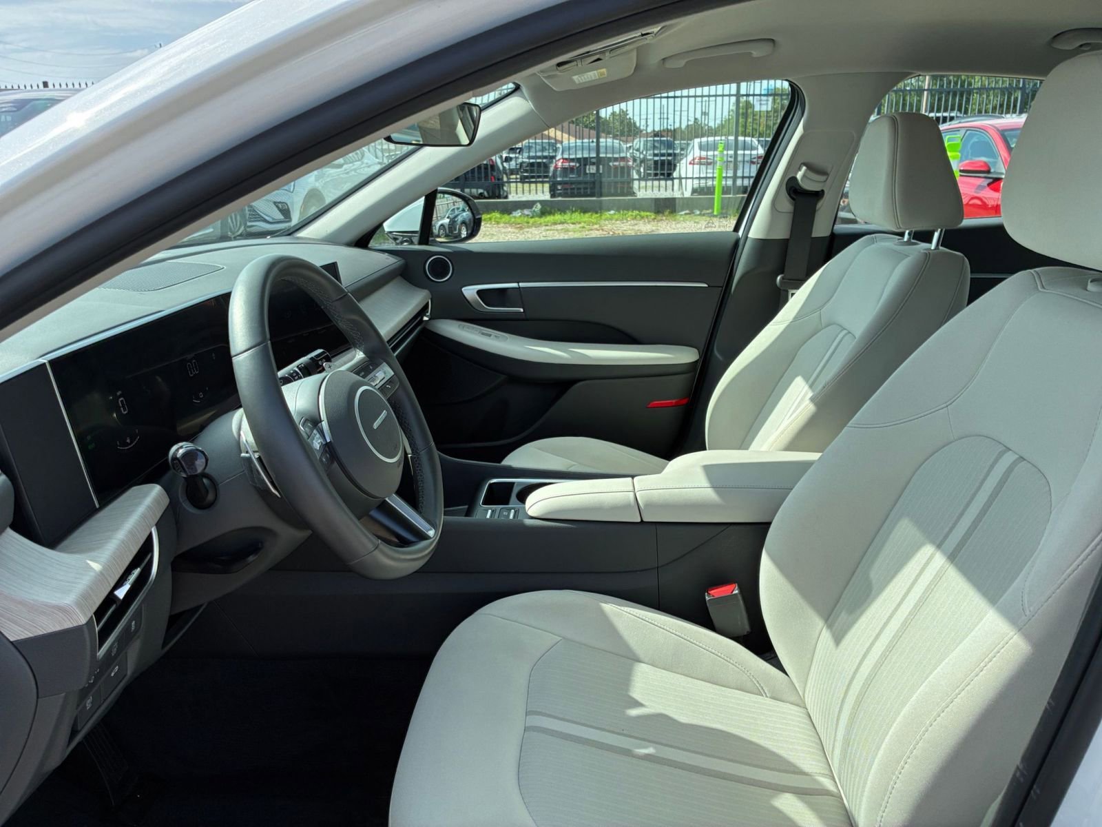 Thumbnail: 2025 Hyundai Sonata - 27