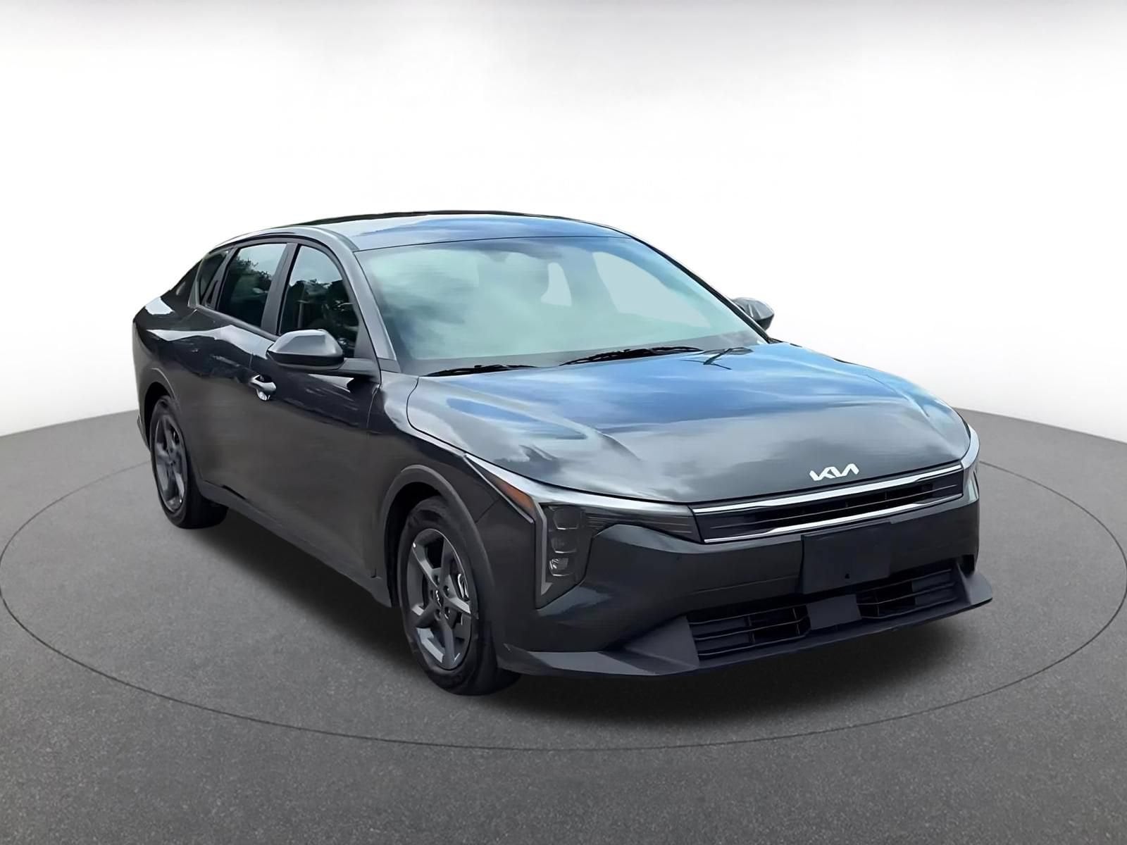 Thumbnail: 2026 Kia K4 - 3