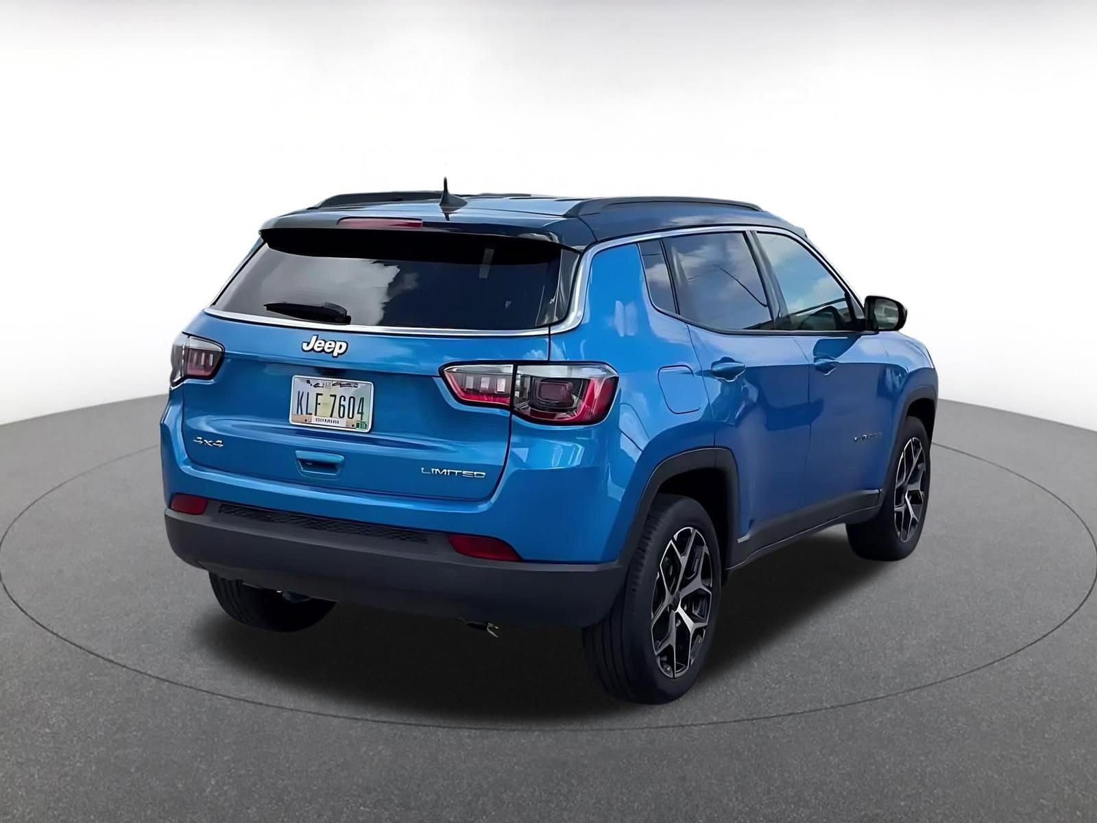 Thumbnail: 2025 Jeep Compass - 14