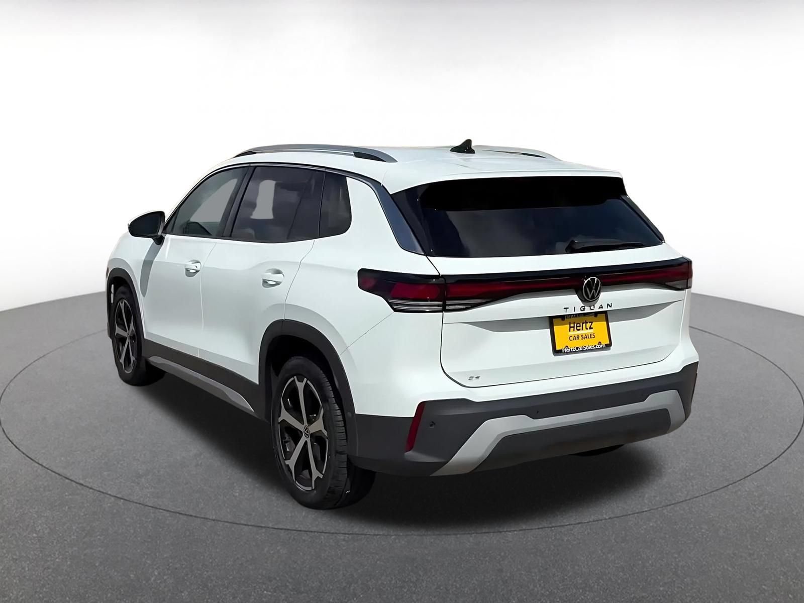 Thumbnail: 2026 Volkswagen Tiguan - 11
