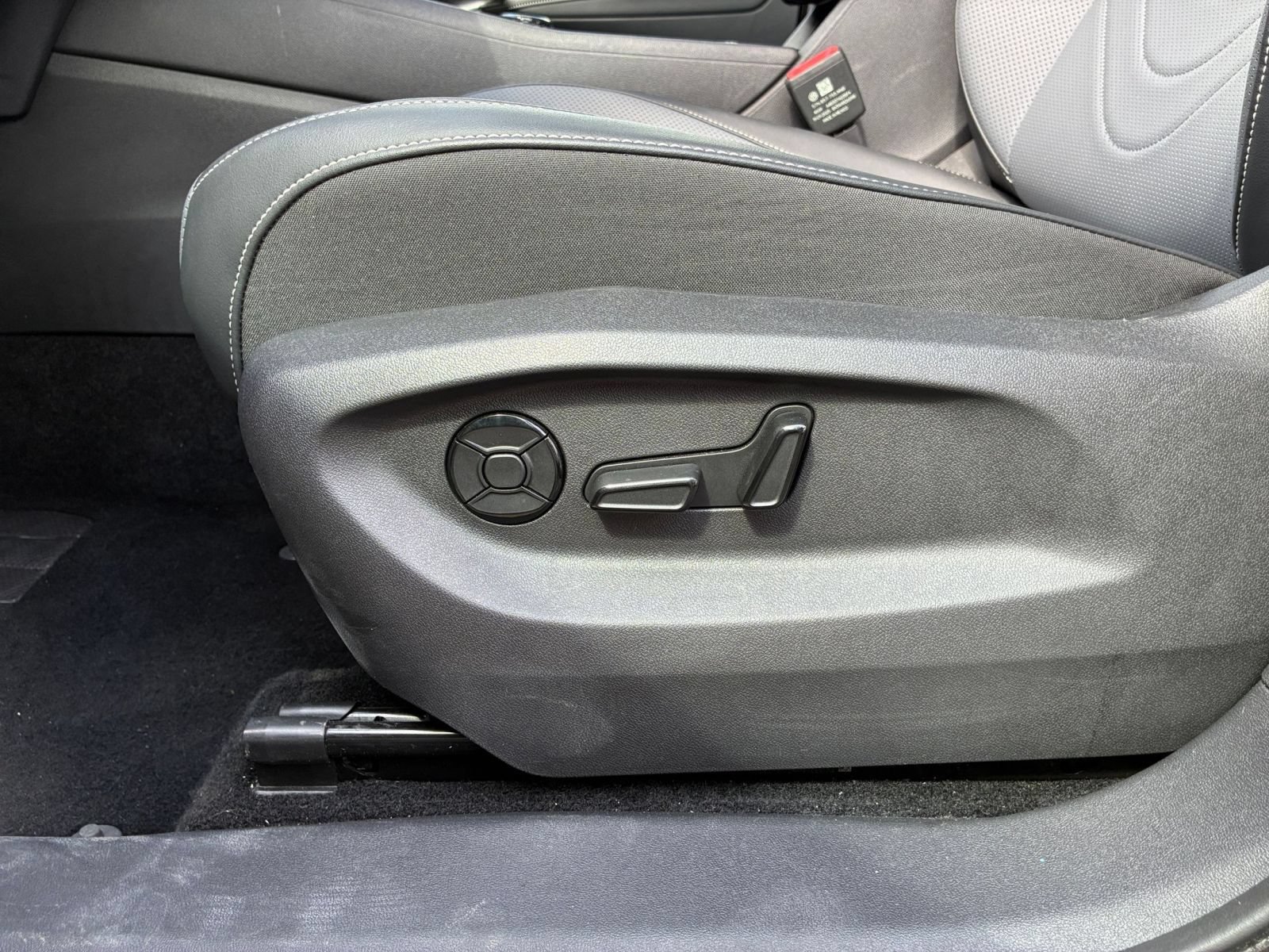 Thumbnail: 2026 Volkswagen Tiguan - 22