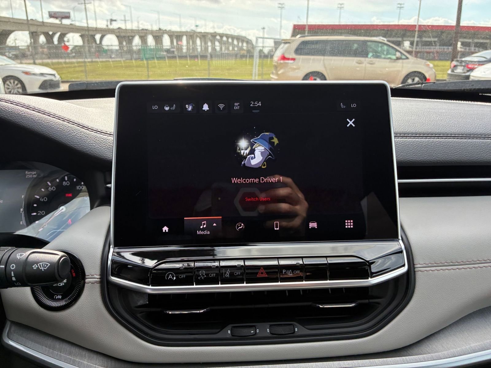 Thumbnail: 2025 Jeep Compass - 20