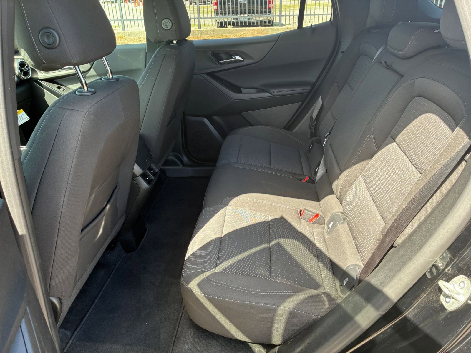 Thumbnail: 2025 Chevrolet Equinox - 27