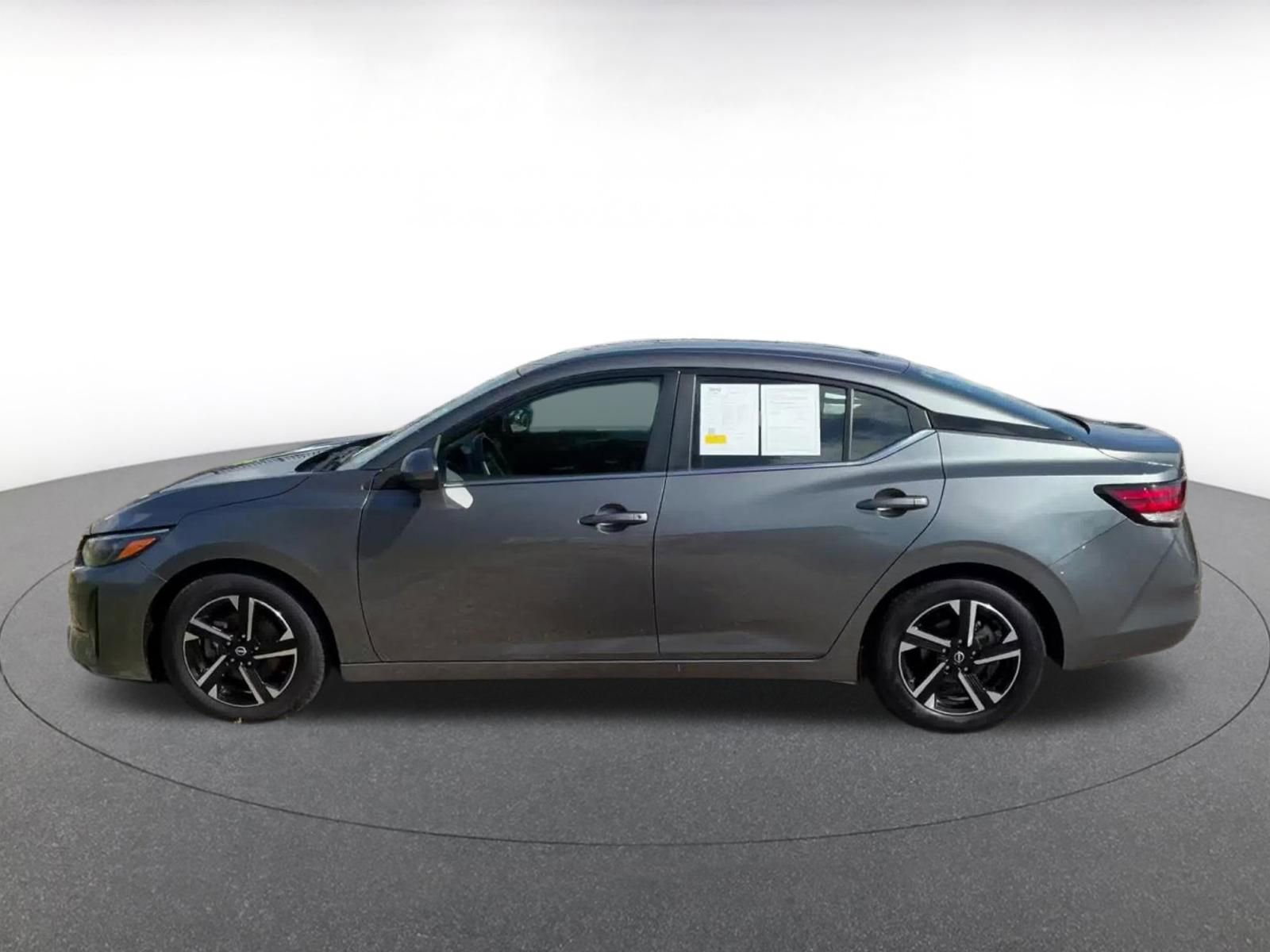 Thumbnail: 2024 Nissan Sentra - 9