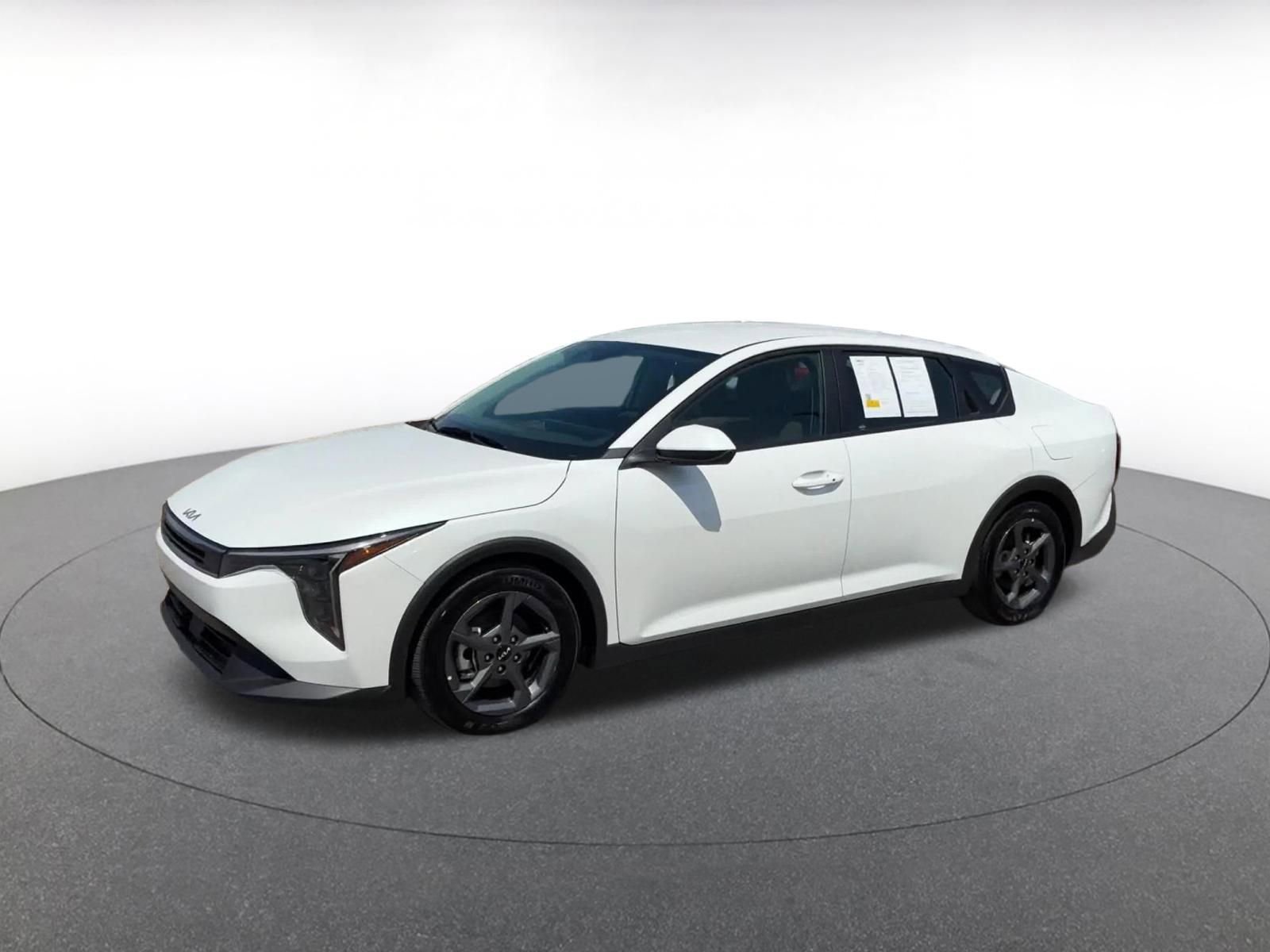 Thumbnail: 2025 Kia K4 - 8