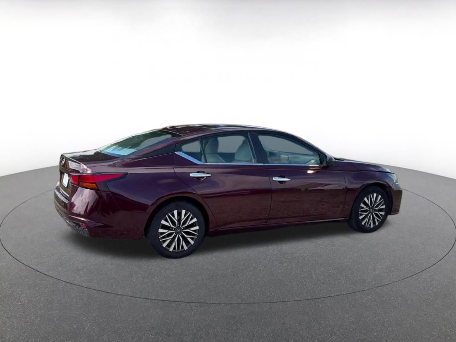 Thumbnail: 2025 Nissan Altima - 15