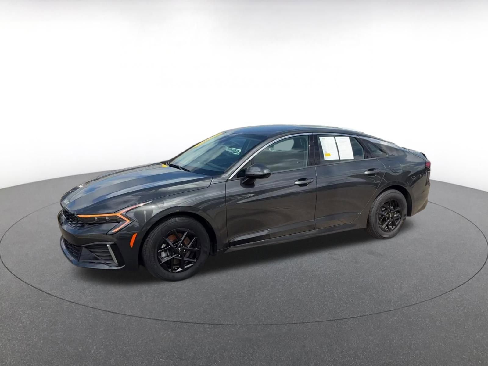 Thumbnail: 2025 Kia K5 - 8