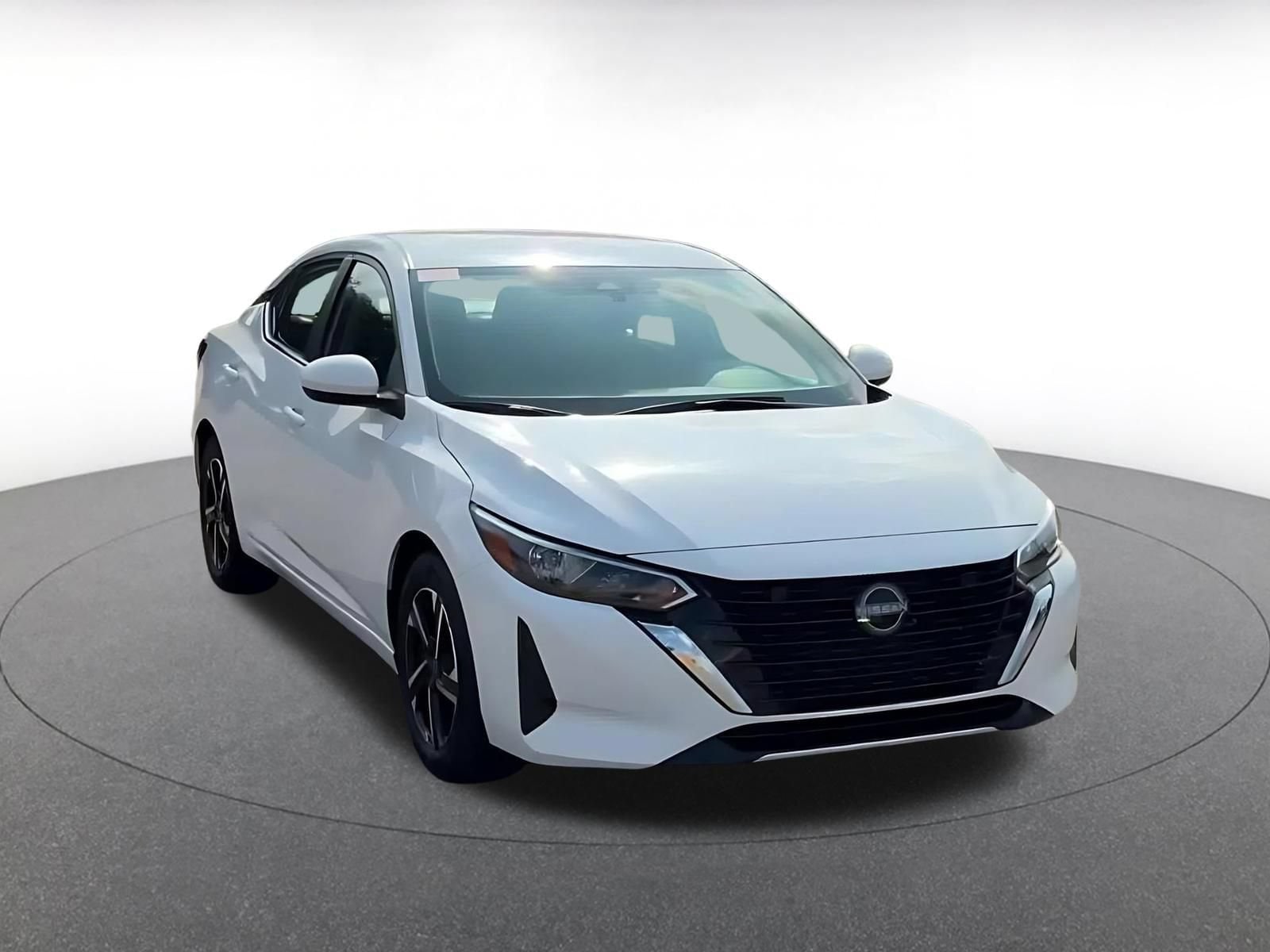 Thumbnail: 2025 Nissan Sentra - 3