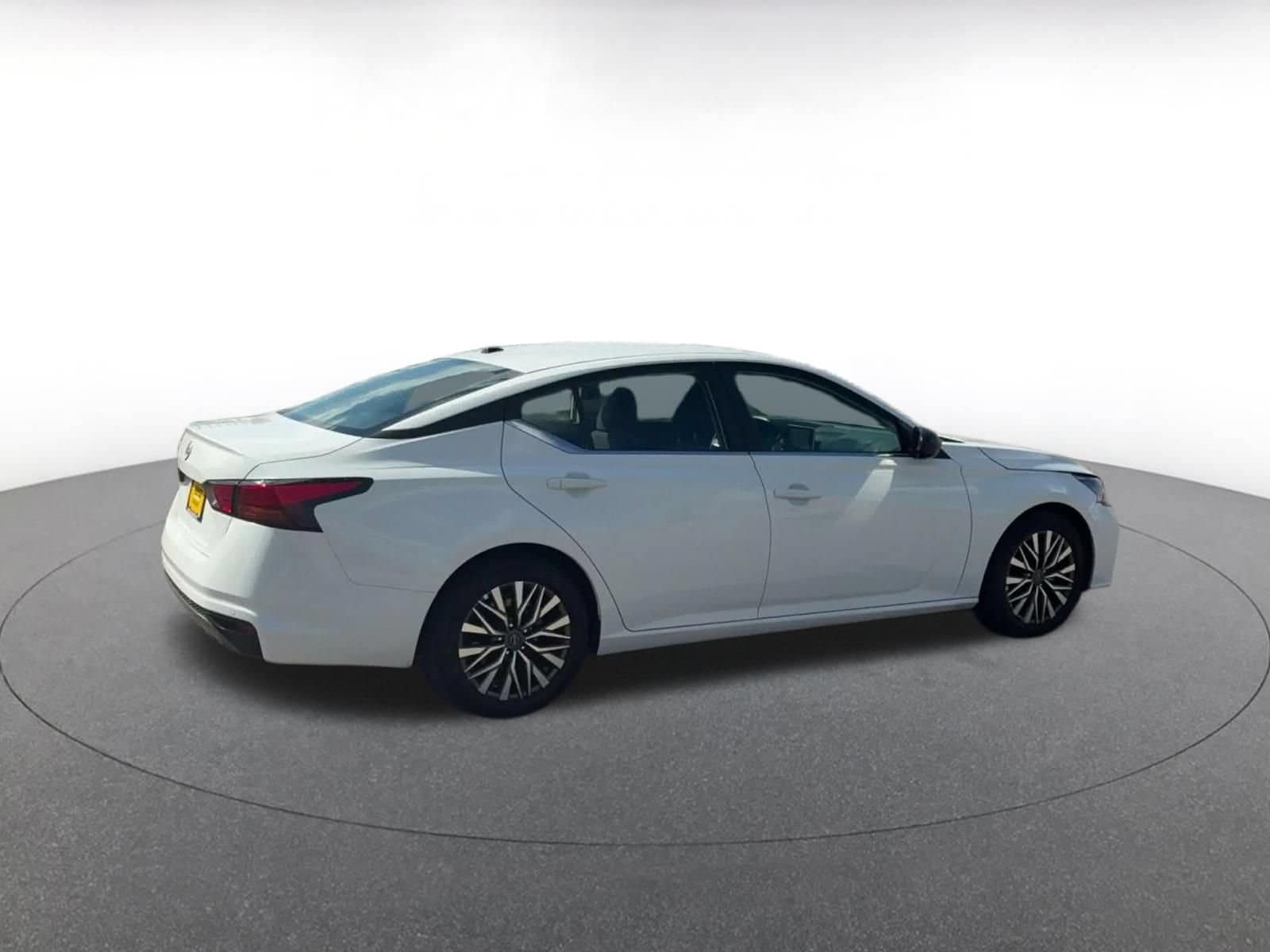Thumbnail: 2026 Nissan Altima - 14