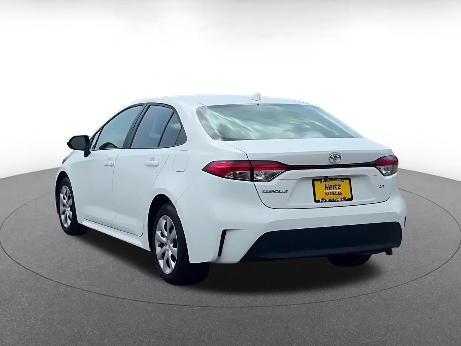 Thumbnail: 2025 Toyota Corolla - 10