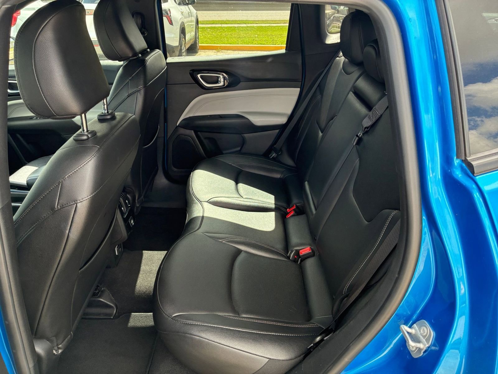 Thumbnail: 2025 Jeep Compass - 27