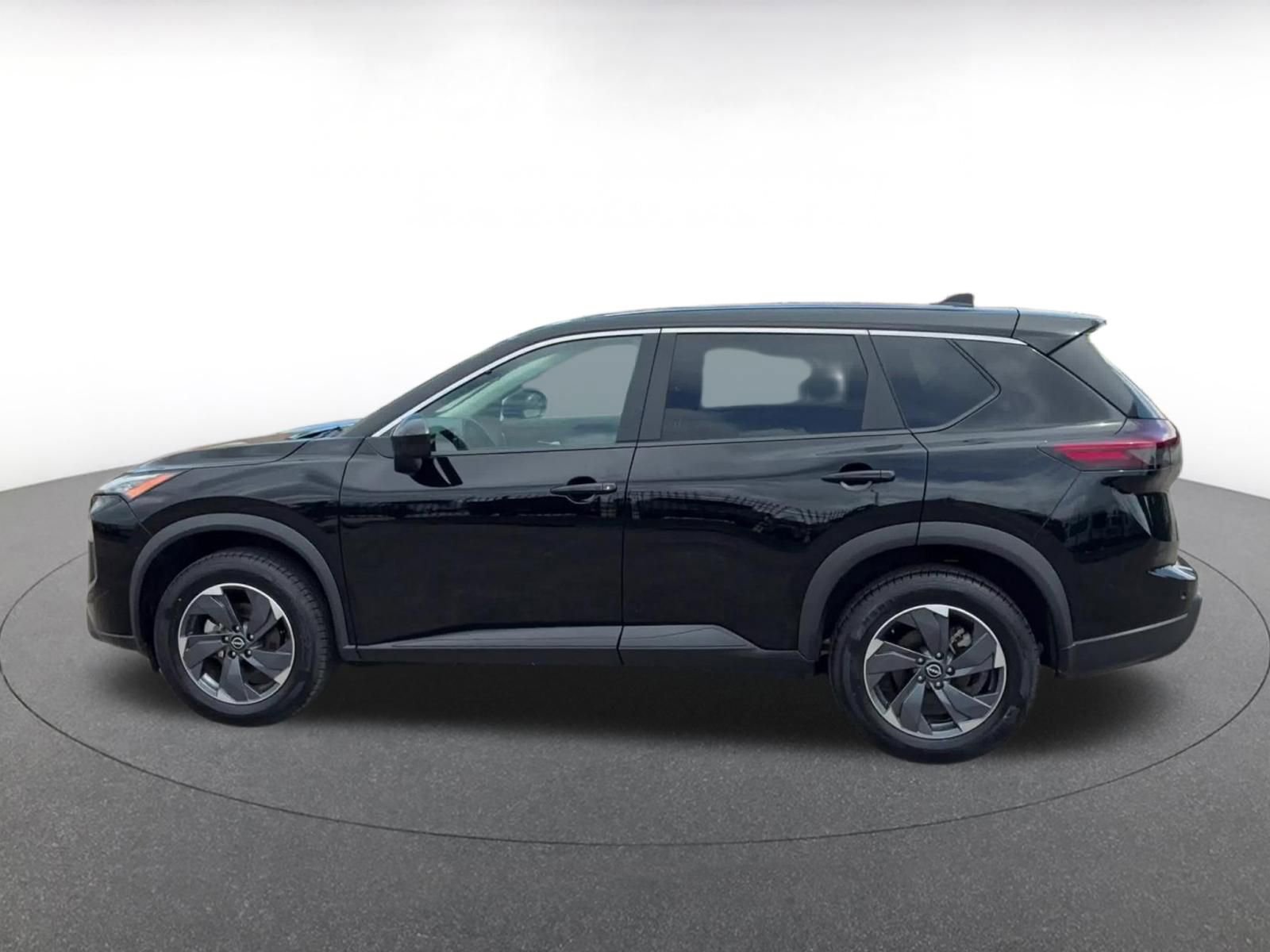 Thumbnail: 2025 Nissan Rogue - 9