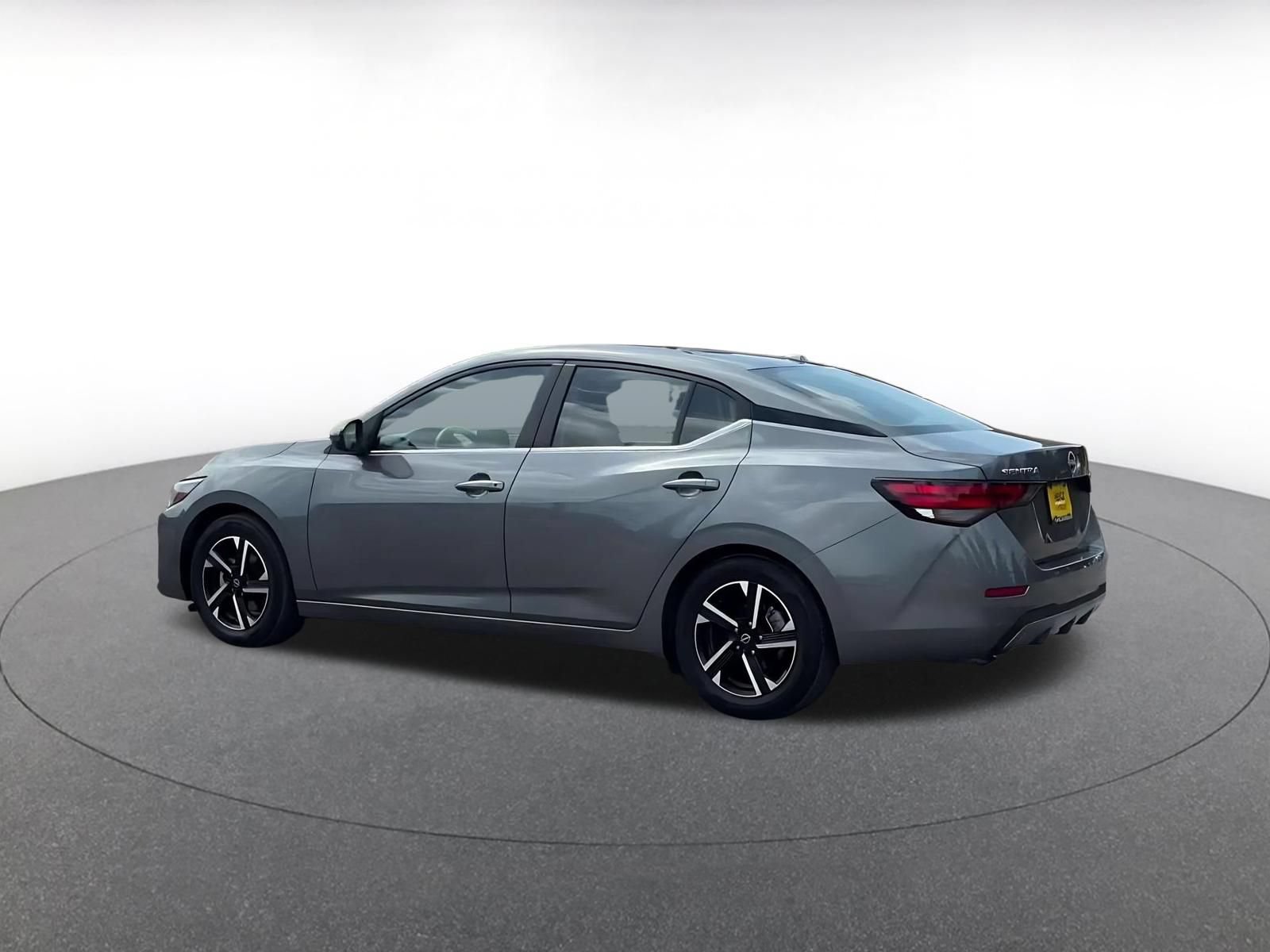 Thumbnail: 2025 Nissan Sentra - 10