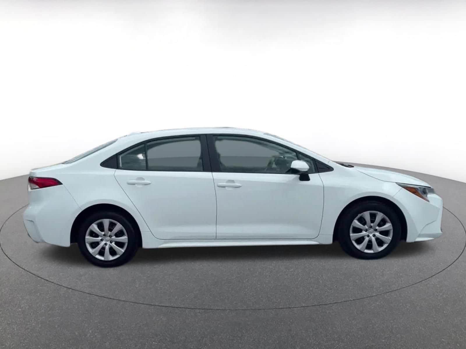 Thumbnail: 2025 Toyota Corolla - 15
