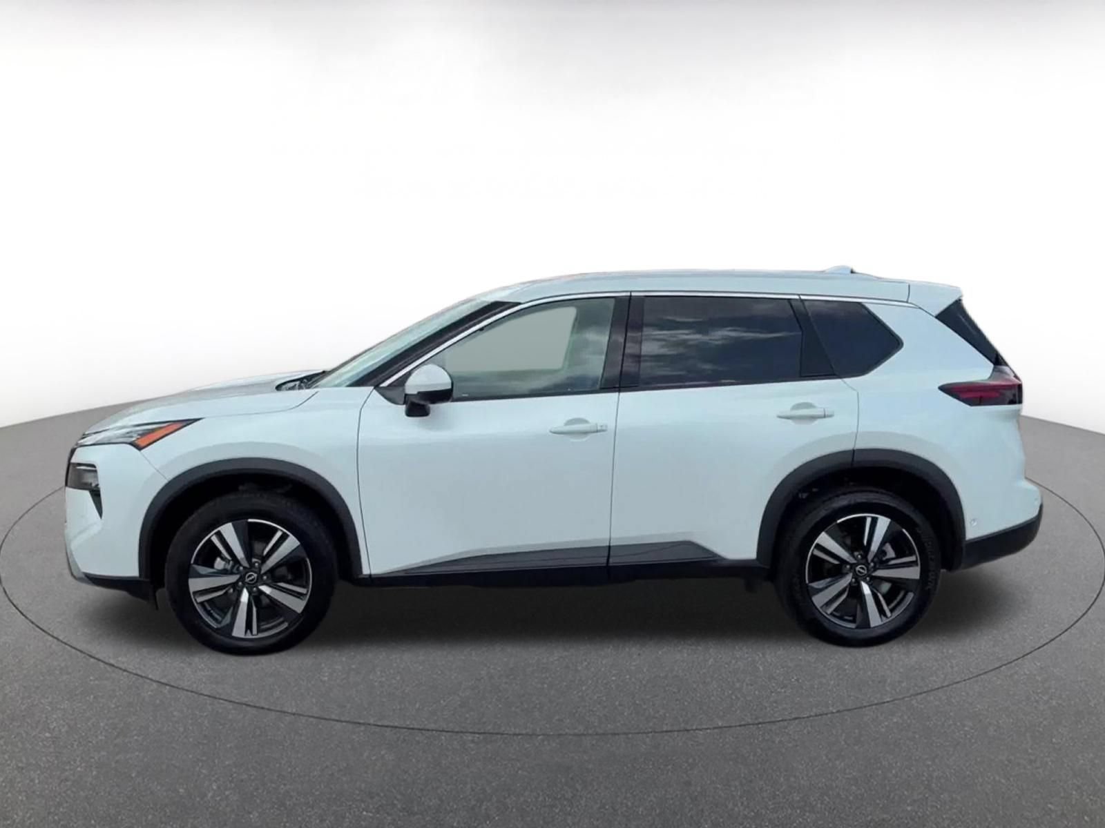 Thumbnail: 2026 Nissan Rogue - 9