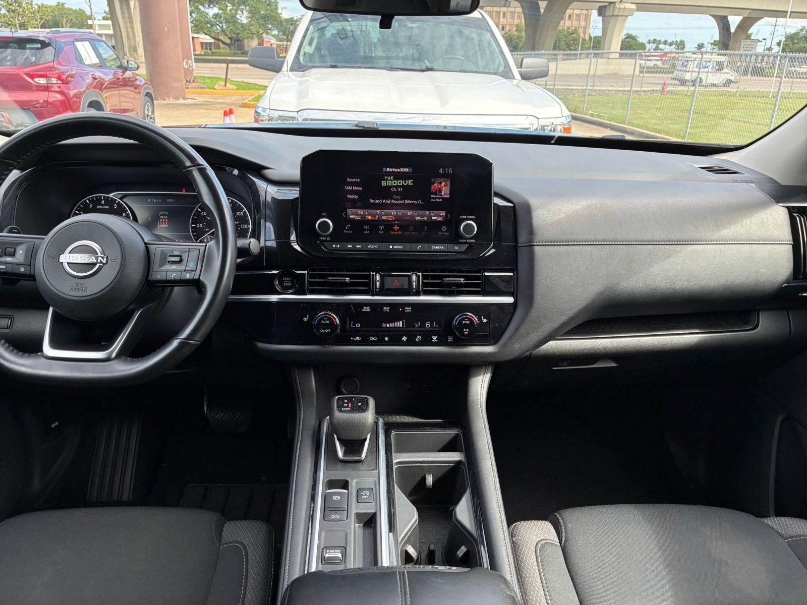 Thumbnail: 2025 Nissan Pathfinder - 17