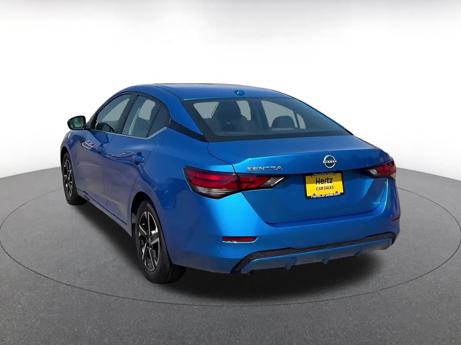 Thumbnail: 2025 Nissan Sentra - 9