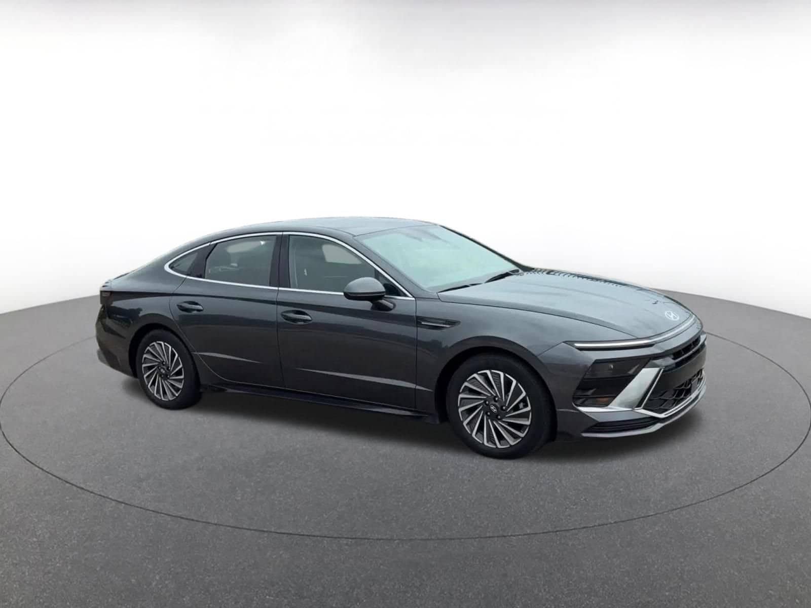 Thumbnail: 2025 Hyundai Sonata - 2
