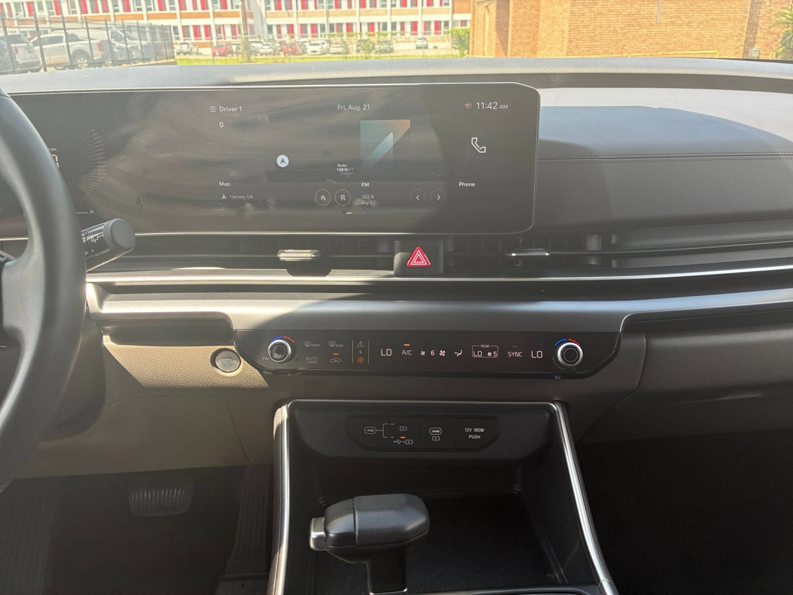 Thumbnail: 2026 Kia Carnival - 16