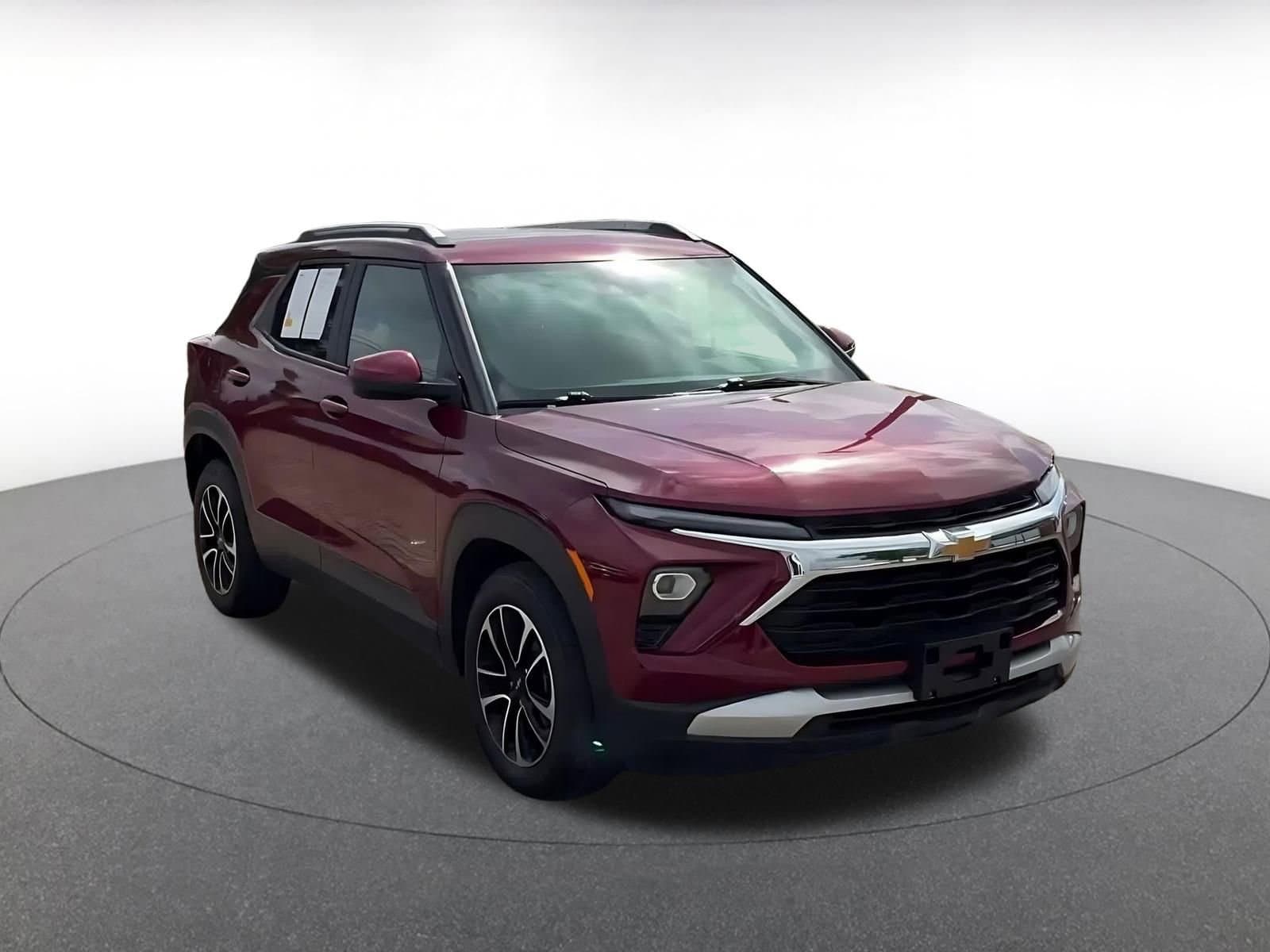 Thumbnail: 2025 Chevrolet TrailBlazer - 3